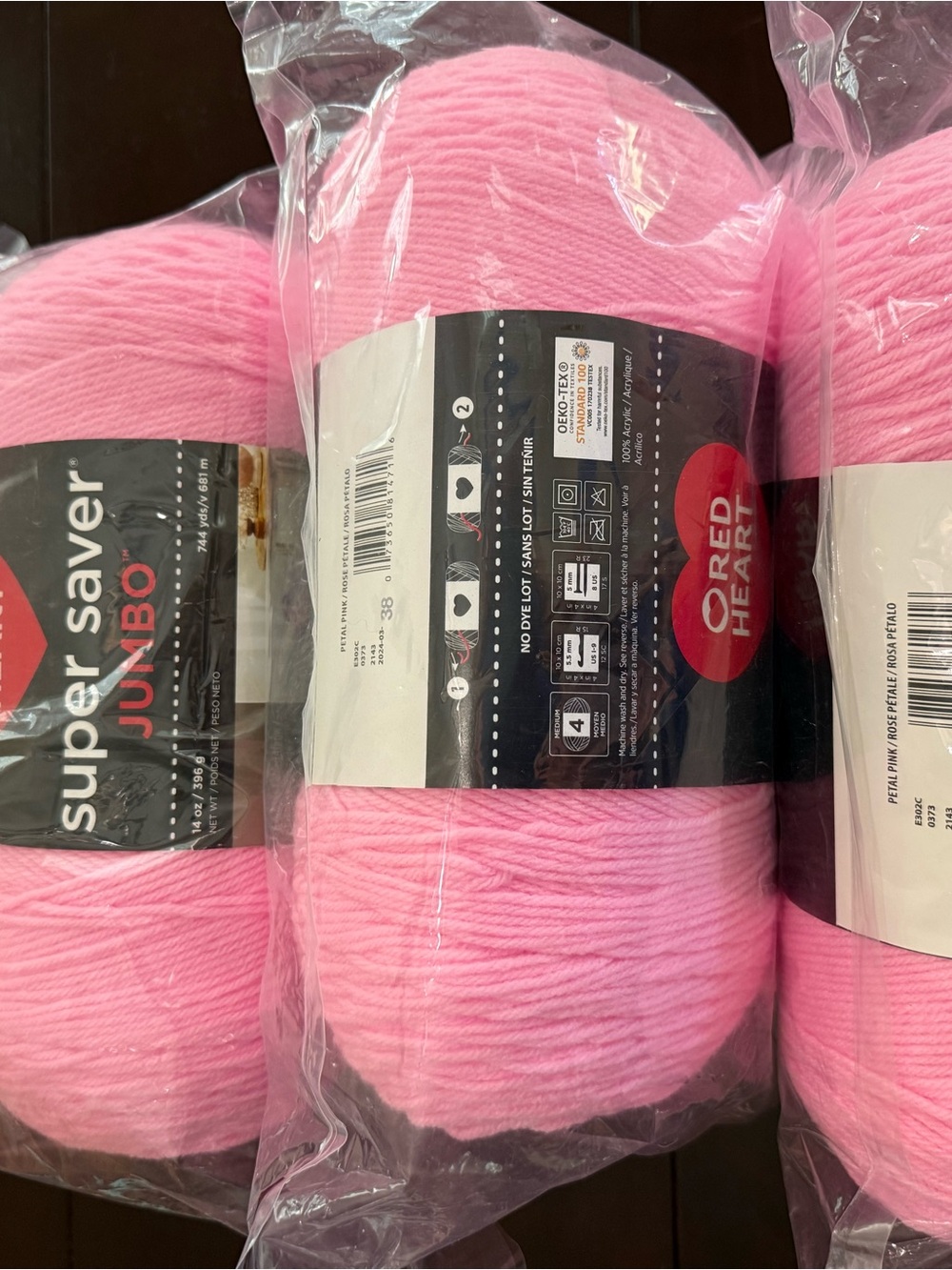 Red Heart Super Saver Jumbo Yarn - Petal Pink